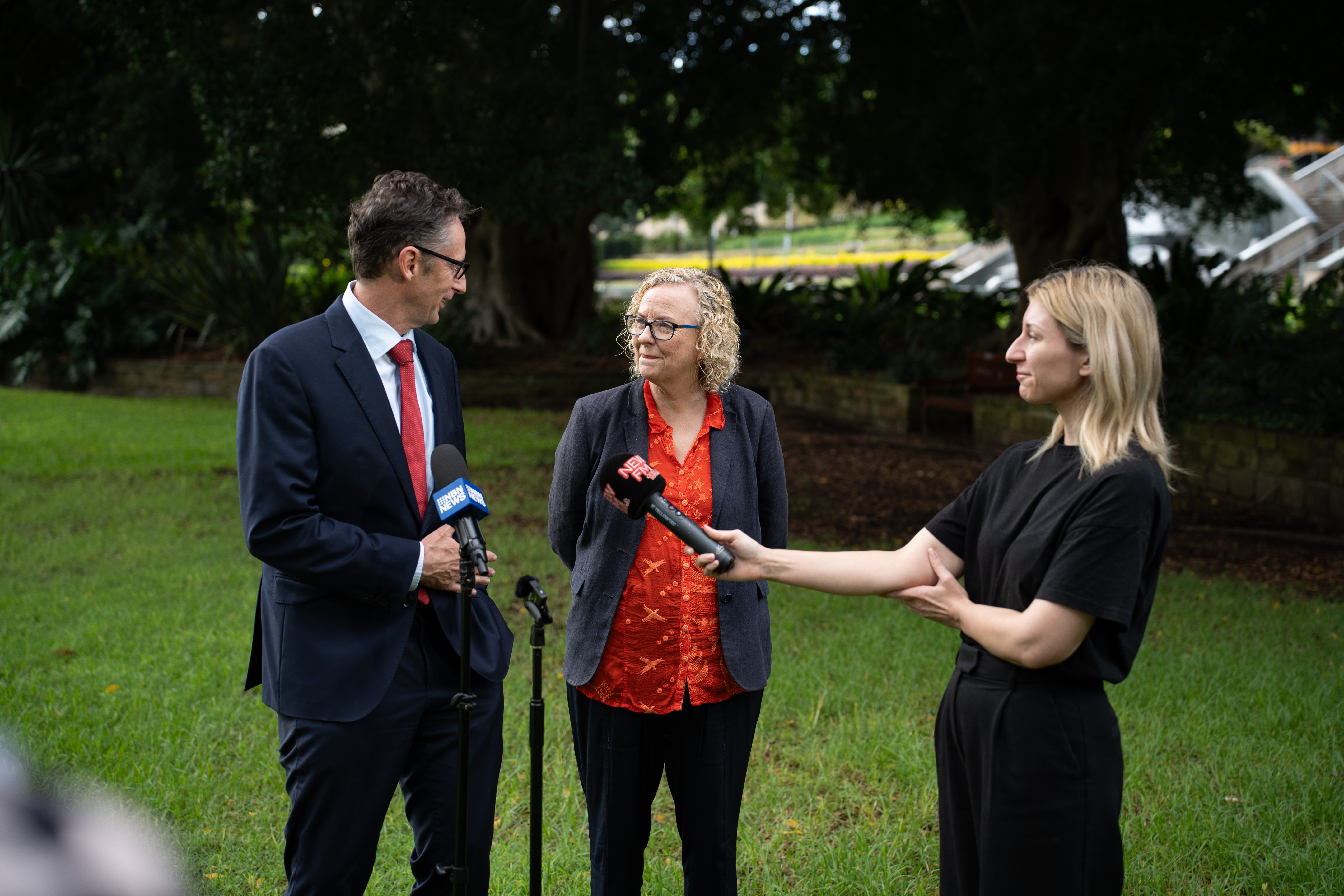 GOVERNMENT CRACKS DOWN ON SCAMS Main Image